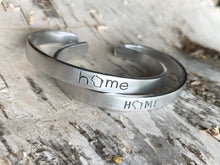 Load image into Gallery viewer, cuff bracelet