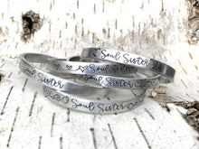 Load image into Gallery viewer, cuff bracelet