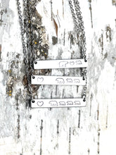 Load image into Gallery viewer, bar necklace